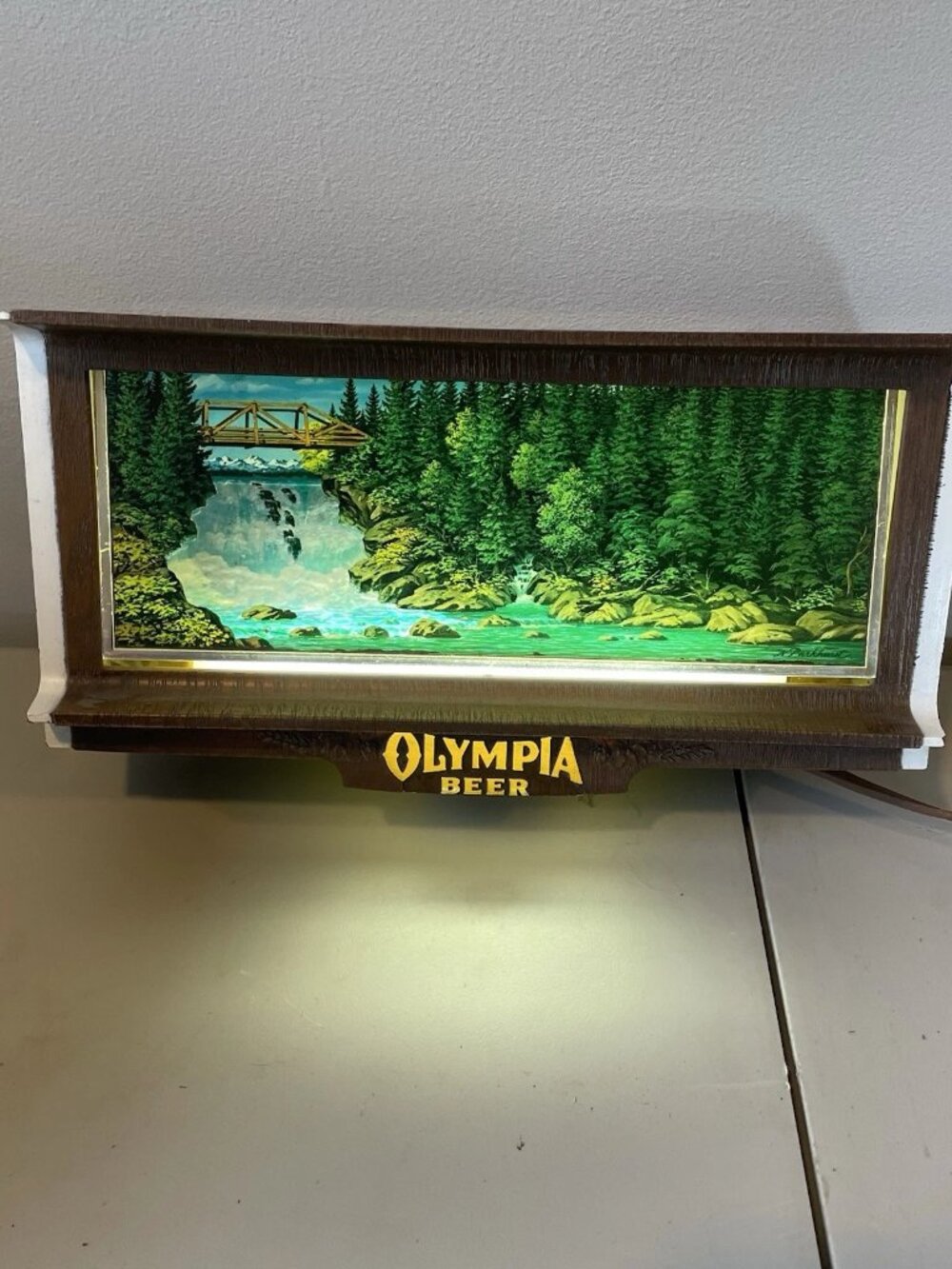 Vintage Working Olympia Beer Light Motion Waterfall Sign Cash Register Topper